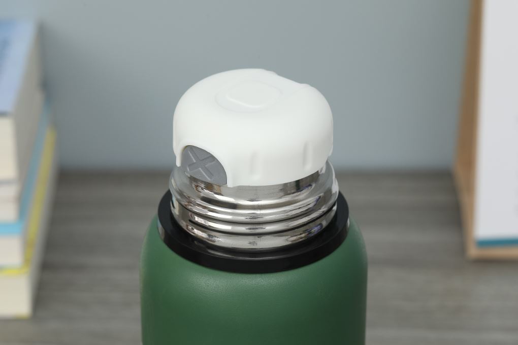 Bình giữ nhiệt Inox 600 ml Delites Z109 Xanh lá Màu Xanh lá