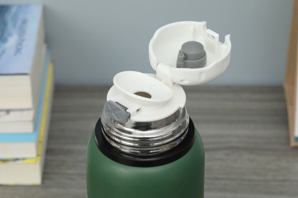 Bình giữ nhiệt Inox 600 ml Delites Z109 Xanh lá Màu Xanh lá