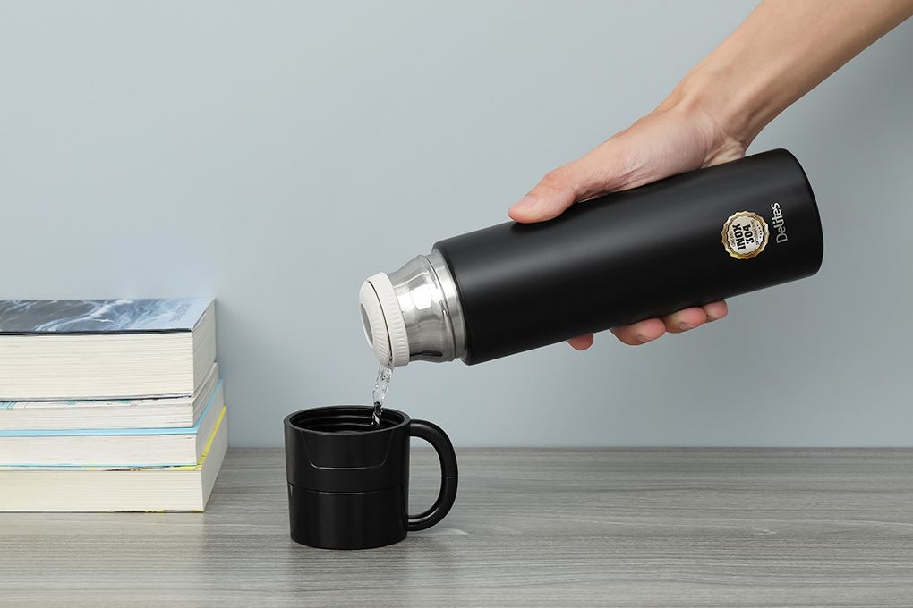 Bình giữ nhiệt Inox 500 ml Delites Z037 Đen Màu Đen