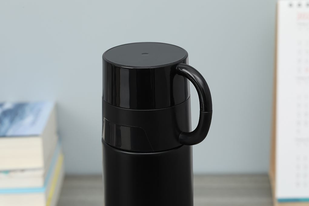 Bình giữ nhiệt Inox 500 ml Delites Z037 Đen Màu Đen