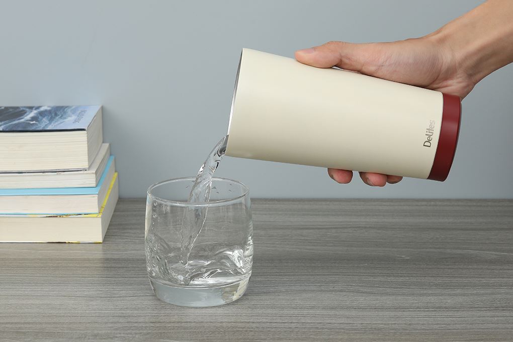 Ly giữ nhiệt inox 500 ml Delites Q105 Trắng Đỏ Màu Trắng