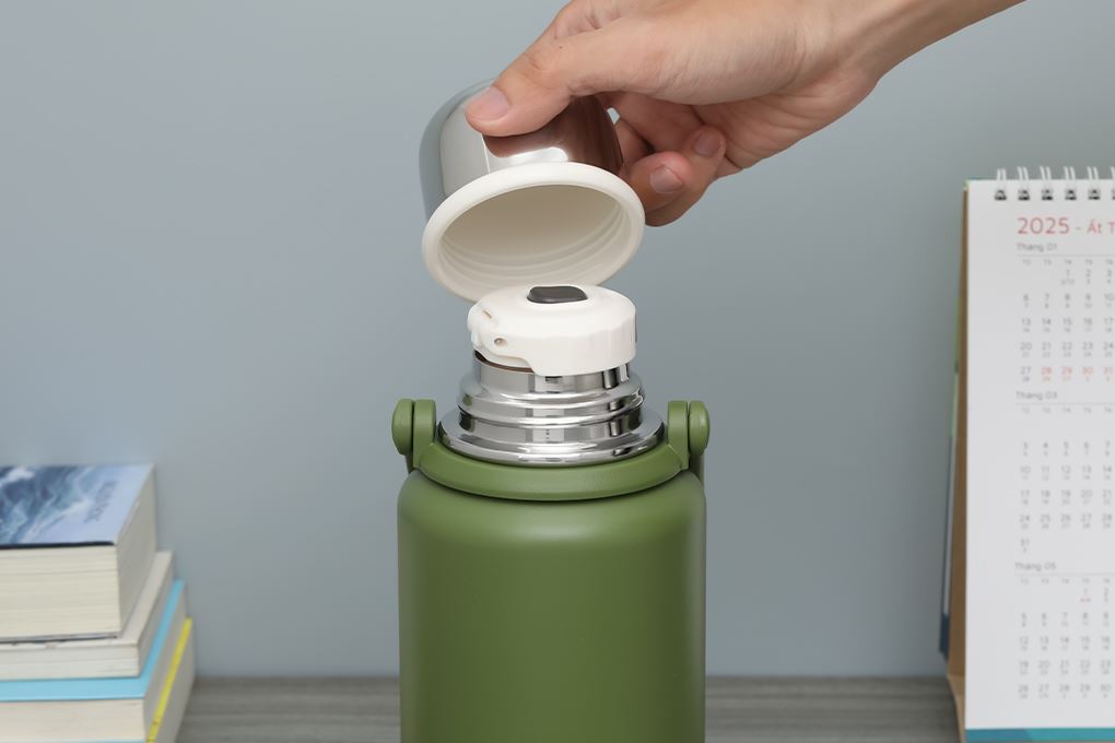 Bình giữ nhiệt Inox 900 ml Delites XB-22132 Xanh lá Màu Xanh lá