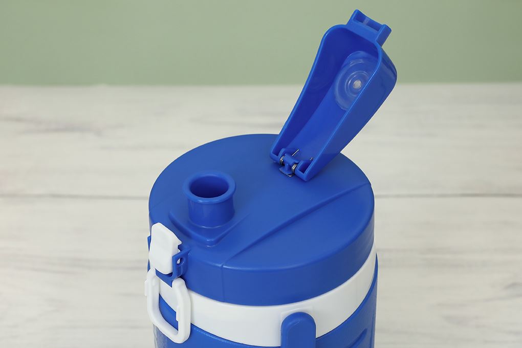 Bình giữ nhiệt nhựa 1000 ml Duy Tân Maxcool Màu Xanh dương đậm