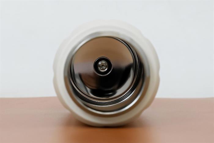 Bình giữ nhiệt Inox 630 ml SLO Ultralight Tumbler Lock&Lock SLO LHC4427WHT Màu Trắng