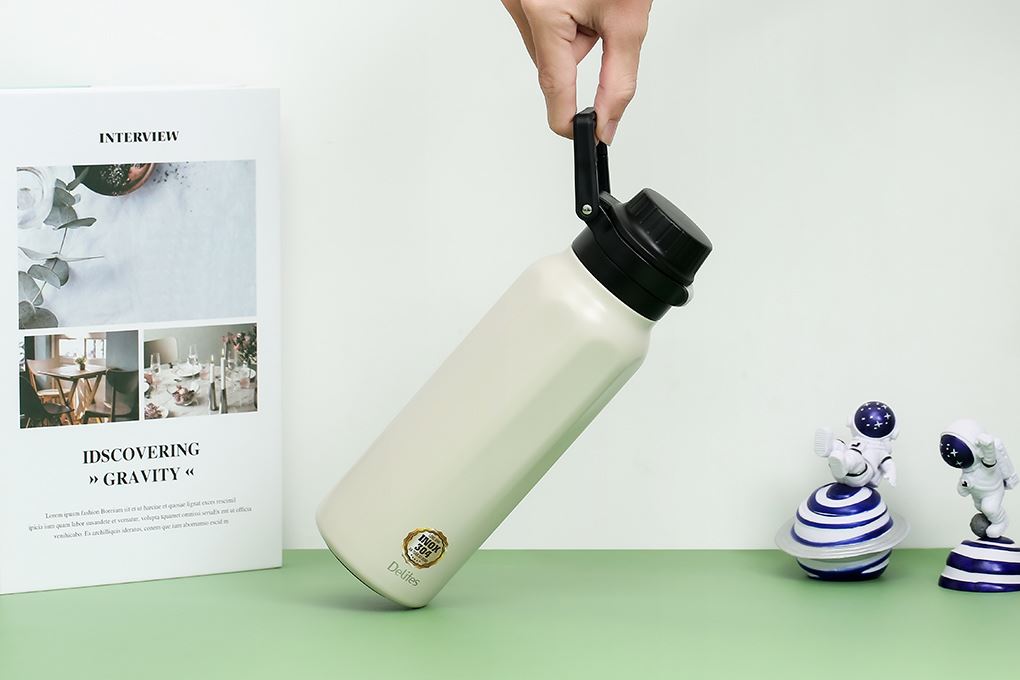 Bình giữ nhiệt Inox 700 ml Delites Y82 Màu Xám nhạt