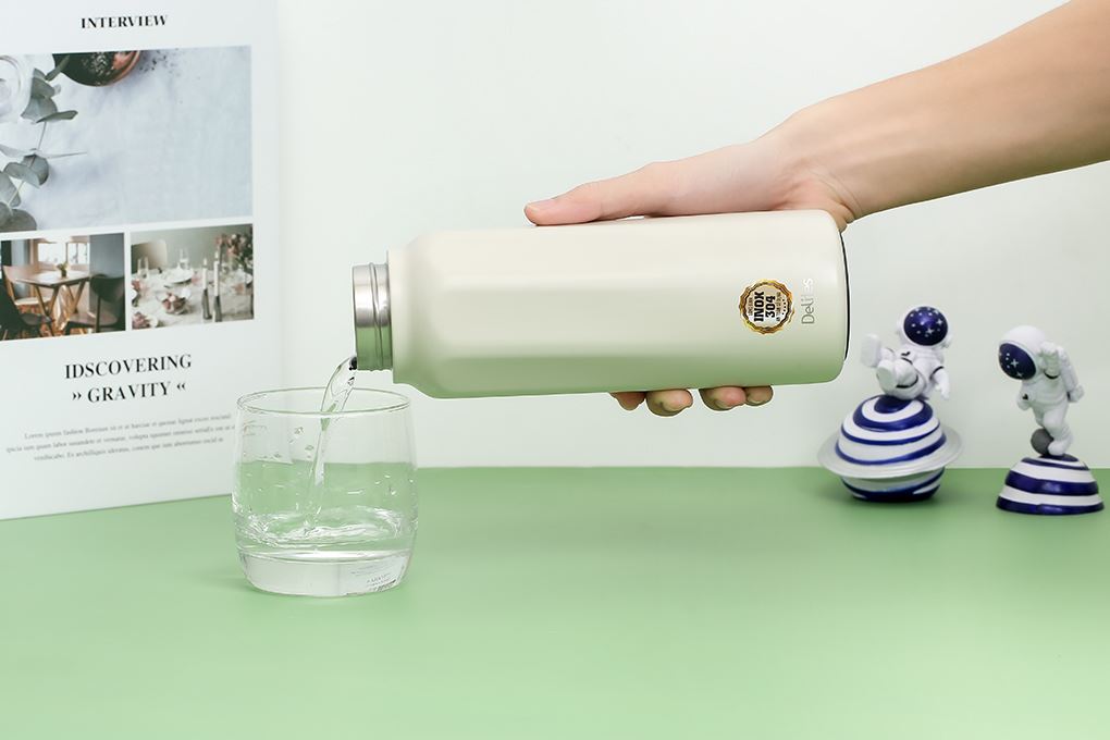 Bình giữ nhiệt Inox 700 ml Delites Y82 Màu Xám nhạt