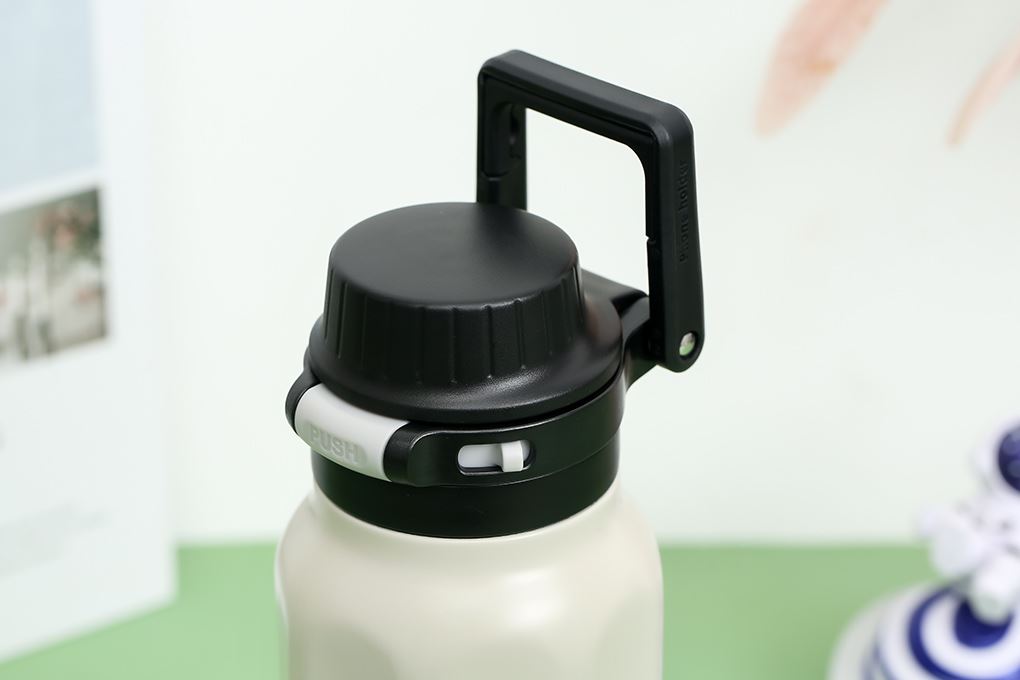 Bình giữ nhiệt Inox 700 ml Delites Y82 Màu Xám nhạt