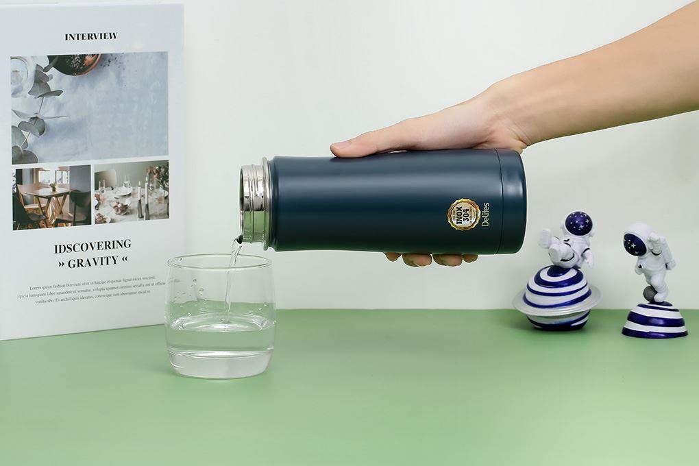 Bình giữ nhiệt Inox 590 ml Delites KL16 Màu Xanh đen