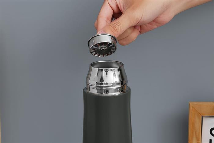 Bình giữ nhiệt Inox 500 ml Delites A213 Màu Xám đậm