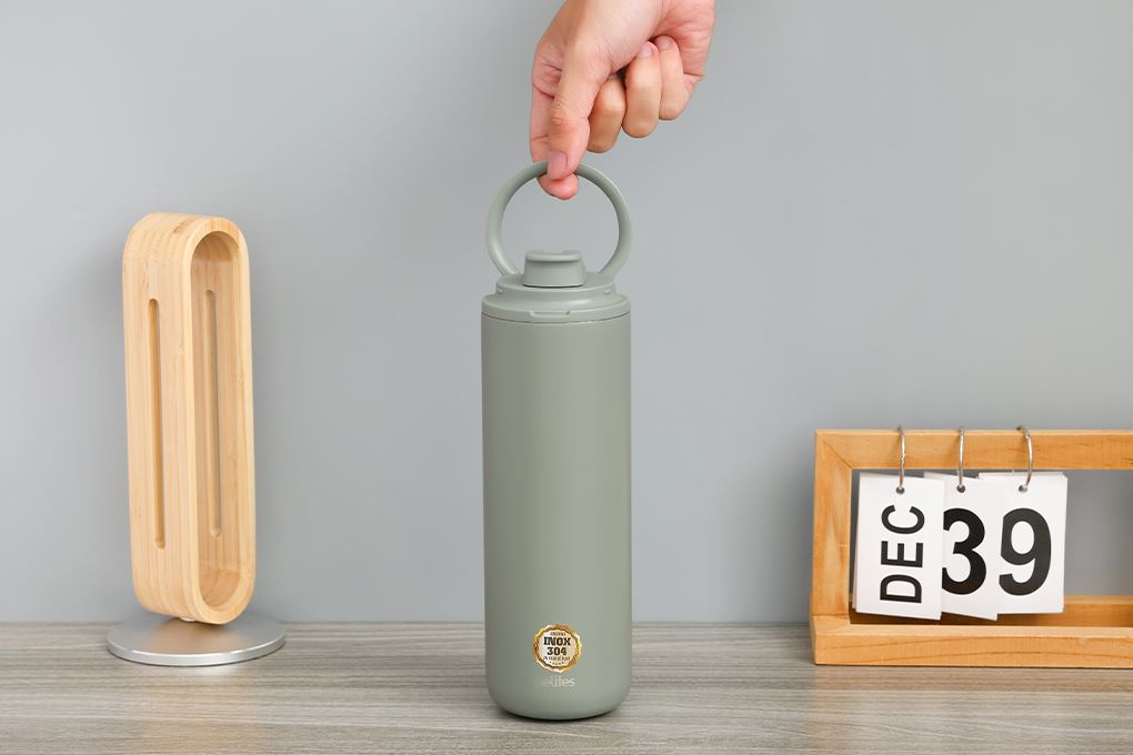 Bình giữ nhiệt Inox 600 ml Delites Y71 Màu Xanh lá
