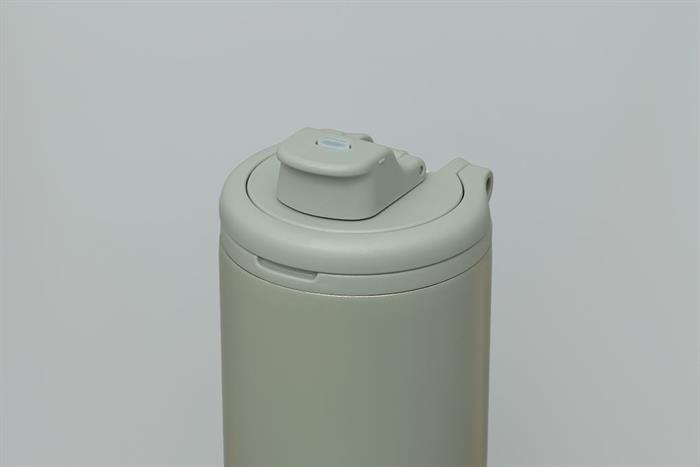 Bình giữ nhiệt Inox 600 ml Delites Y71 Màu Xanh lá