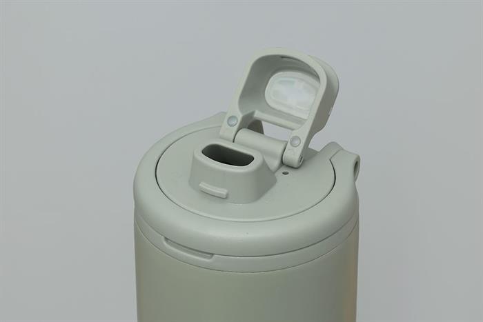 Bình giữ nhiệt Inox 600 ml Delites Y71 Màu Xanh lá