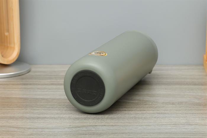 Bình giữ nhiệt Inox 600 ml Delites Y71 Màu Xanh lá