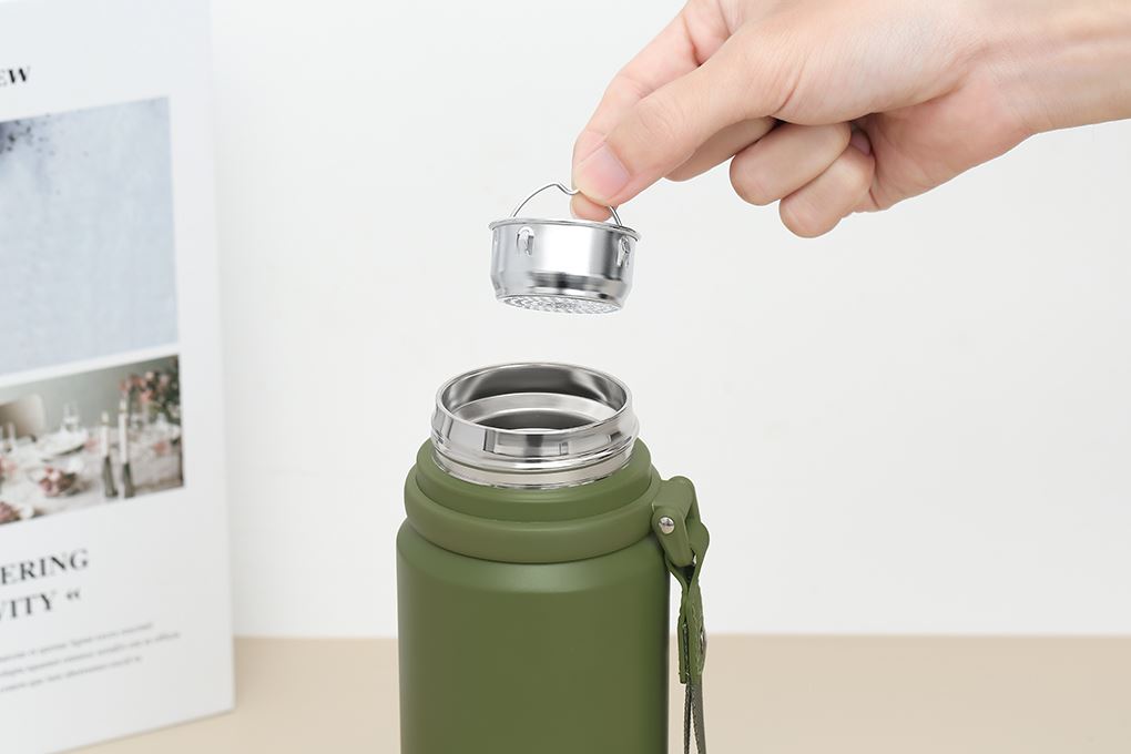 Bình giữ nhiệt Inox 650 ml Delites XB-24113 Màu Xanh lá