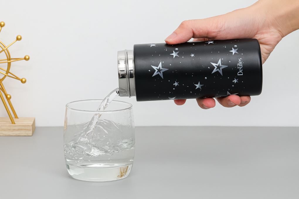 Bình giữ nhiệt Inox 370 ml Delites XB-24110 Đen Màu Đen