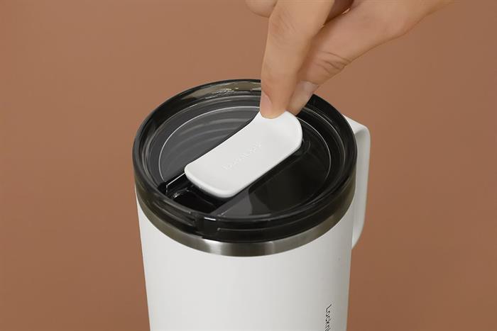 Bình giữ nhiệt Inox 820 ml Metro King Tumbler Lock&Lock LHC4326IVY Màu Trắng