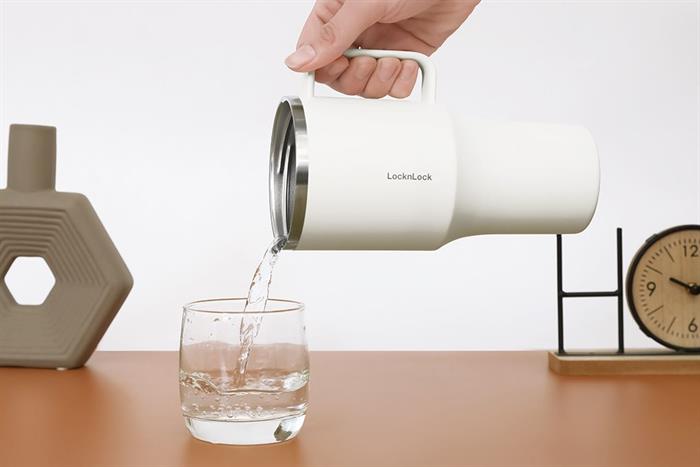 Bình giữ nhiệt Inox 820 ml Metro King Tumbler Lock&Lock LHC4326IVY Màu Trắng