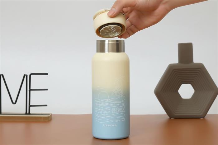 Bình giữ nhiệt Inox 650ml Sling Ring Tumbler Lock&Lock LHC4321NIVY Màu Trắng - Xanh