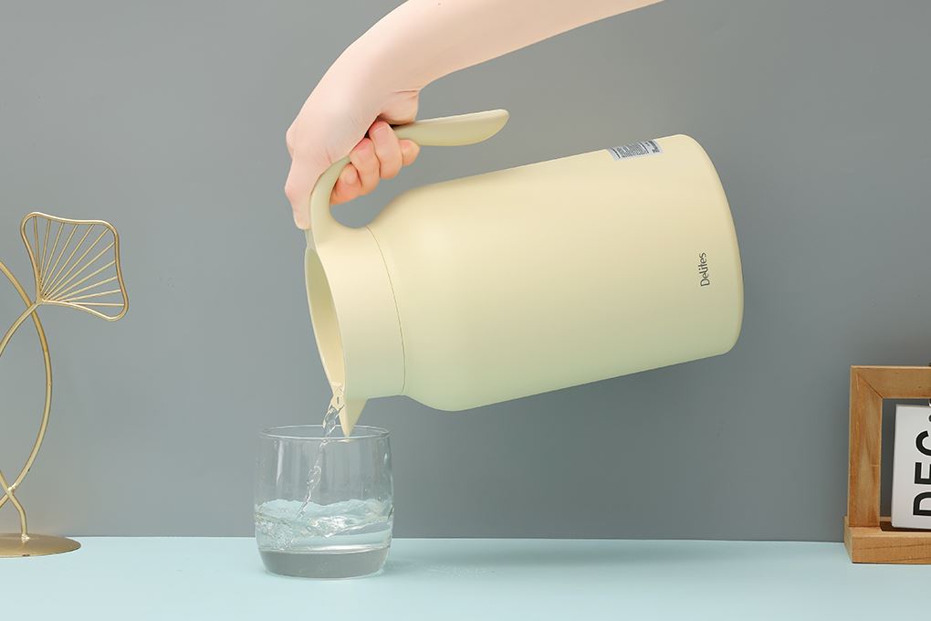 Bình giữ nhiệt inox 2000 ml Delites XB-20156 - Vàng Màu Vàng