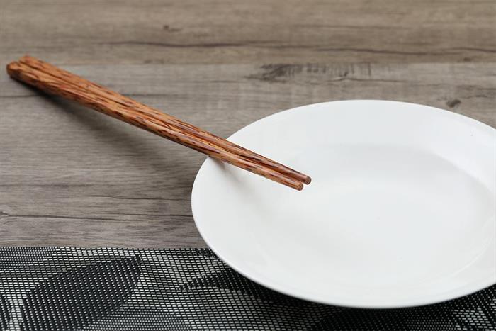 Bộ 10 đôi đũa gỗ dừa vuông Trường Sơn Màu Nâu nhạt