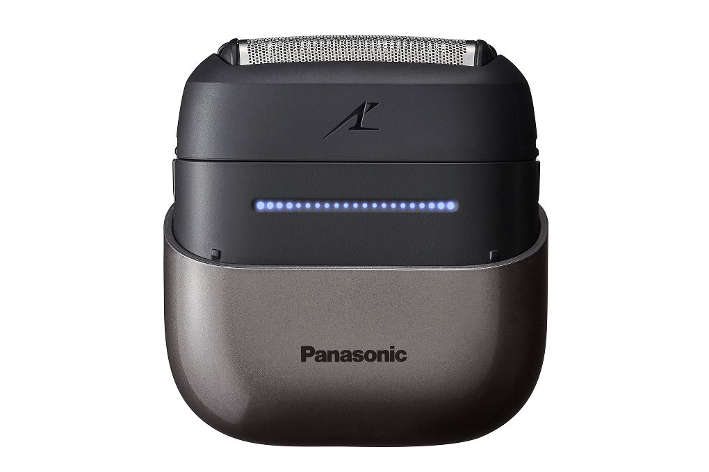 Máy cạo râu khô và ướt Panasonic ES-CM3A-K451 Màu Đen