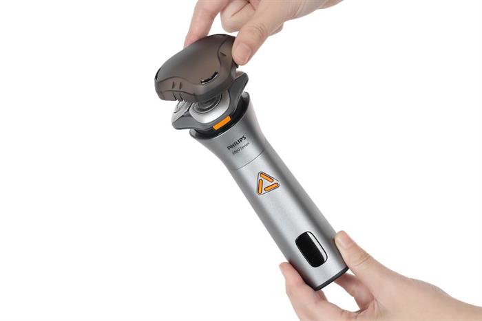 Máy cạo râu khô và ướt Philips S3882/00 Màu Xám