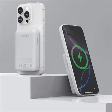 Pin sạc dự phòng Không dây Polymer 10000mAh Type C 20W Aukey PB-MS04 - Xám Bạc Màu Bạc