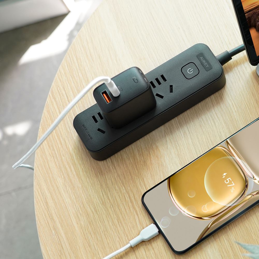 Cáp sạc nhanh và truyền dữ liệu Type-C - Type-C 60W 1m Aukey CB-NCC1 - Trắng - Công suất