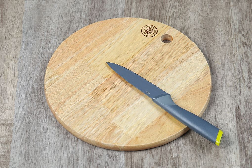 Thớt thái gỗ cao su tròn 28 cm Trường Sơn 280 Màu Nâu