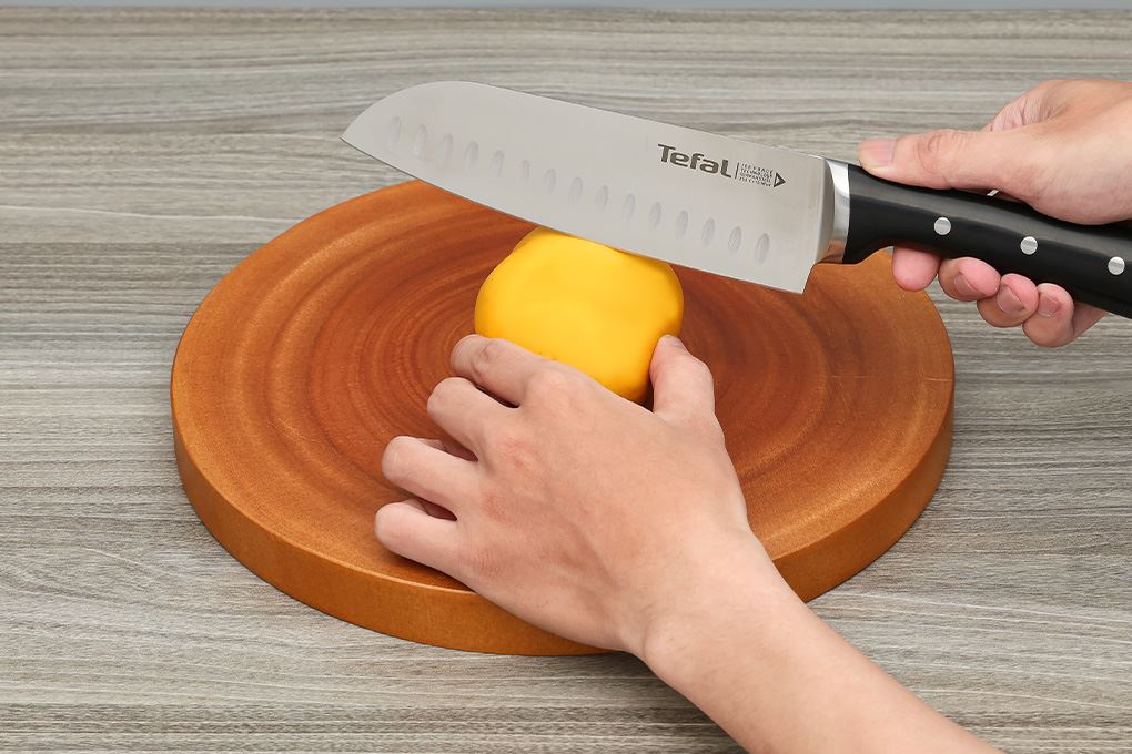 Thớt thái gỗ xà cừ tròn 28 cm Trường Sơn 280 Màu Nâu
