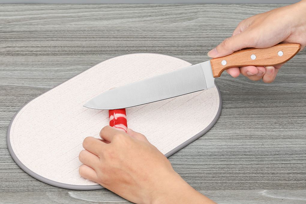 Bộ 2 thớt thái lúa mạch oval tròn 32 x 21 cm, 28 x 19 cm Delites CF7431 Màu Xám