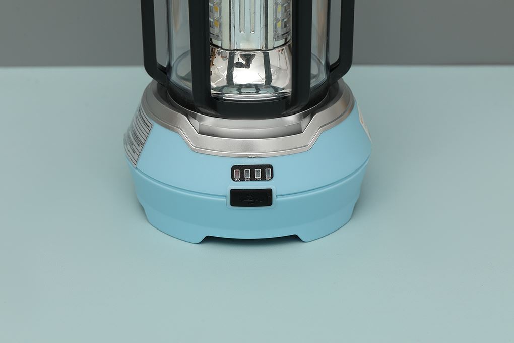 Đèn sạc năng lượng mặt trời Comet CRL3403S Màu Xanh