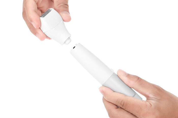 Máy làm sạch lông Panasonic ES-WV62BH202 Màu Trắng