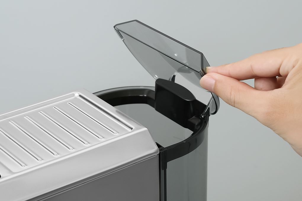 Máy pha cà phê Delonghi EC890.M Màu Bạc