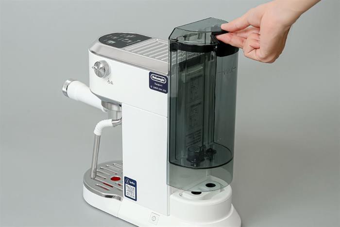 Máy pha cà phê Delonghi EC890.WI Màu Trắng