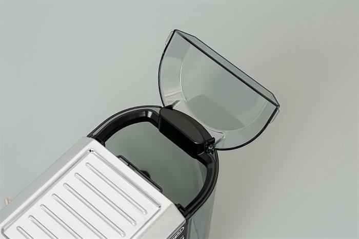 Máy pha cà phê Delonghi EC890.WI Màu Trắng