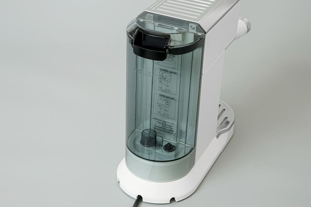 Máy pha cà phê Delonghi EC890.WI Màu Trắng