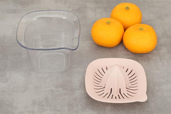 Dụng cụ vắt cam nhựa Inochi Yoko HIN.VCTT.0500 Màu Hồng