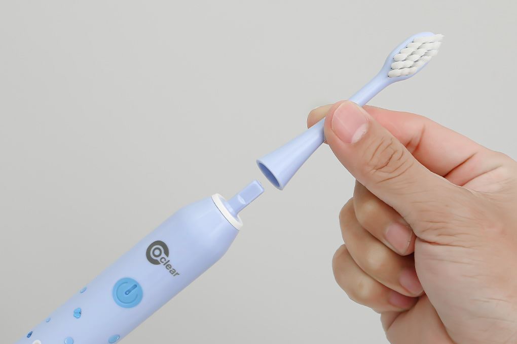 Bàn chải điện trẻ em Coclear CT6602 Màu Đen