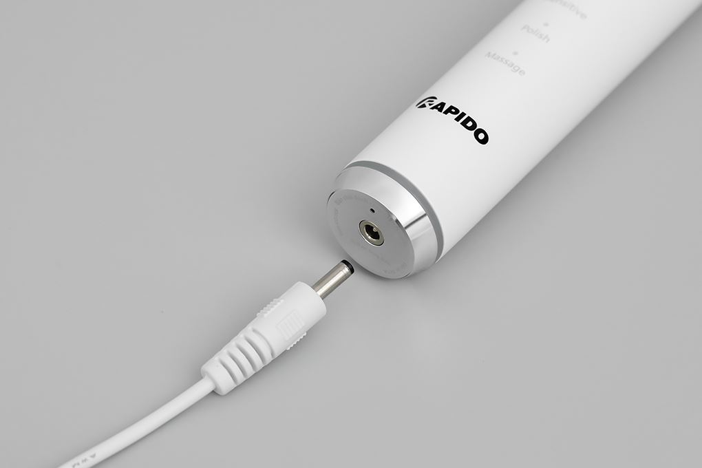 Bàn chải điện Rapido RST-15CW Màu Trắng