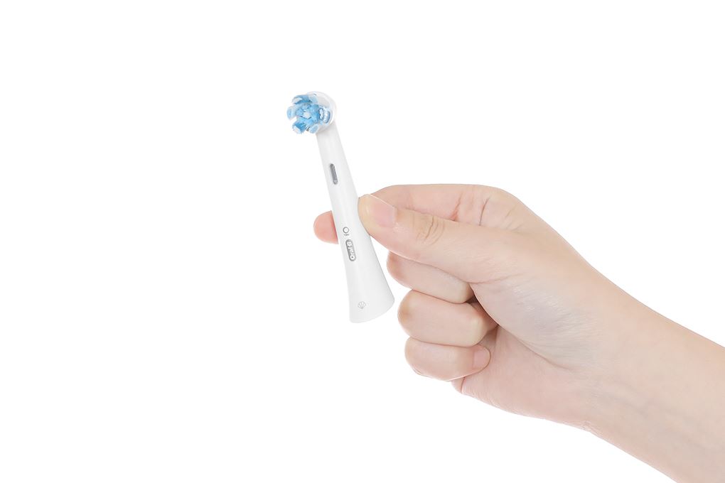 Bộ 2 đầu bàn chải điện Oral-B iO3 - 11