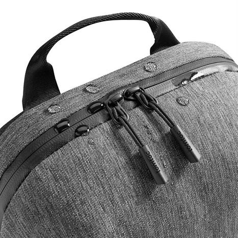 Túi đeo chống sốc laptop 14 inch Tomtoc T24M1G3 Xám Màu Xám