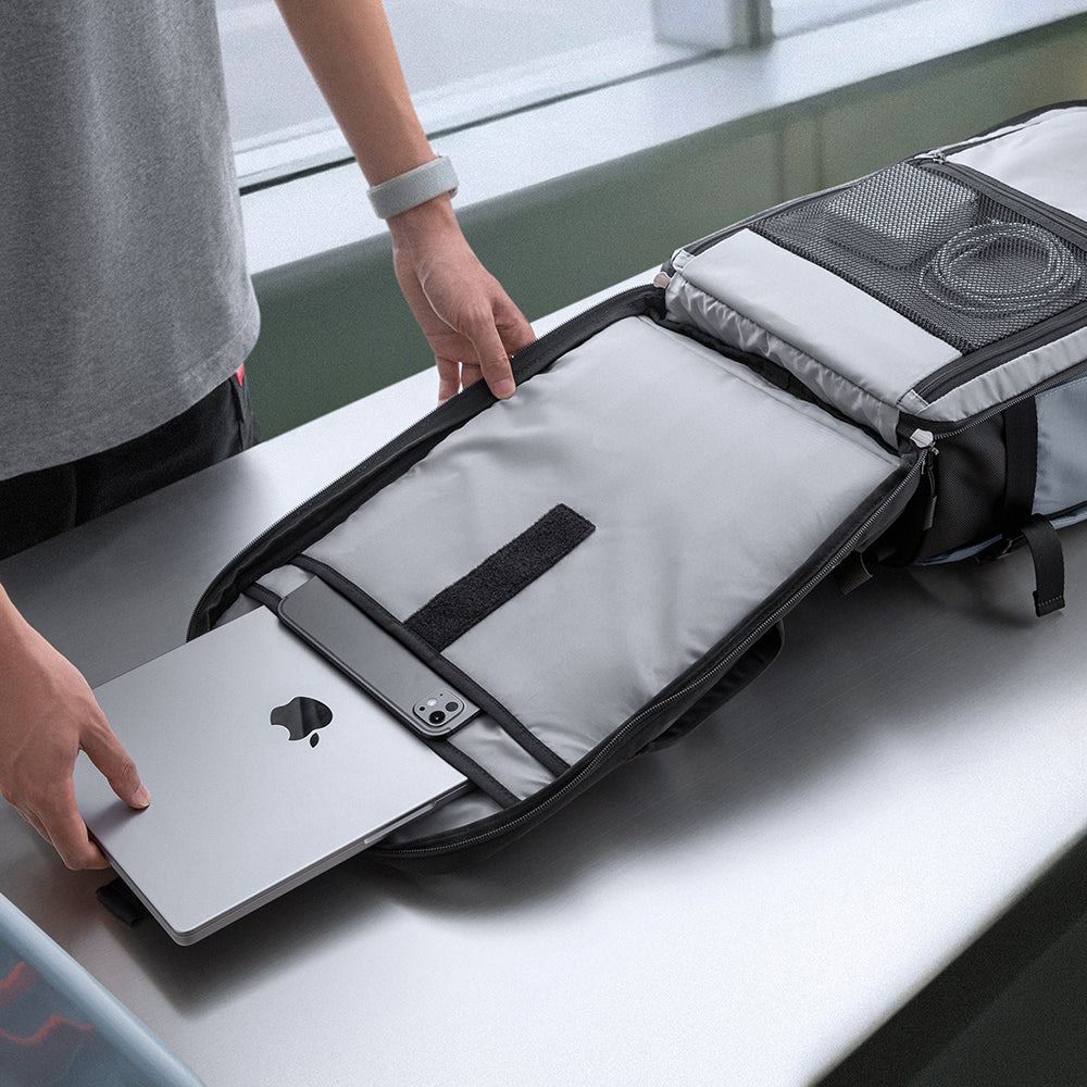 Balo chống sốc laptop 17 inch Tomtoc T66M1G2 Xám - 11