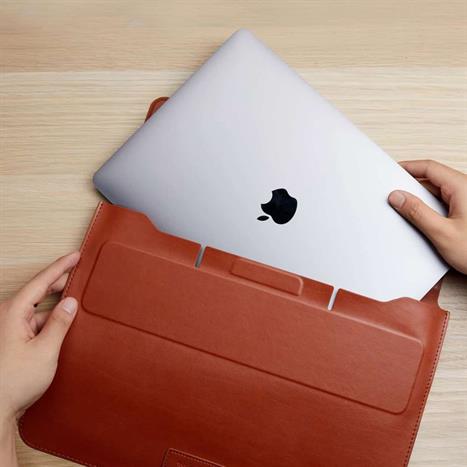 Túi chống sốc Macbook 14 inch Hypershield Stand & Go Sleeve HS595-14T Màu Nâu nhạt