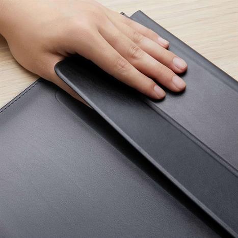 Túi chống sốc Macbook 16 inch Hypershield Stand & Go Sleeve HS595-16B Màu Đen