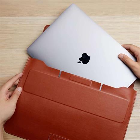 Túi chống sốc Macbook 16 inch Hypershield Stand & Go Sleeve HS595-16T Màu Nâu nhạt