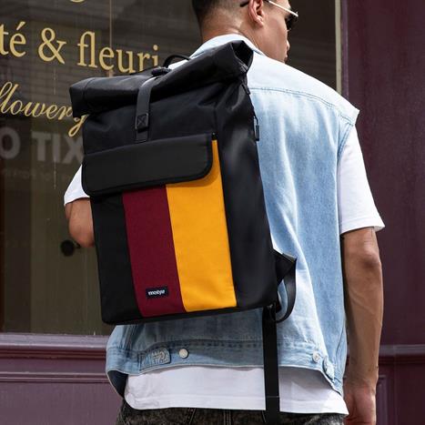 Balo Laptop 16 inch Innostyle CityTrek Elite Backpack P66BRY Màu Đen - Đỏ