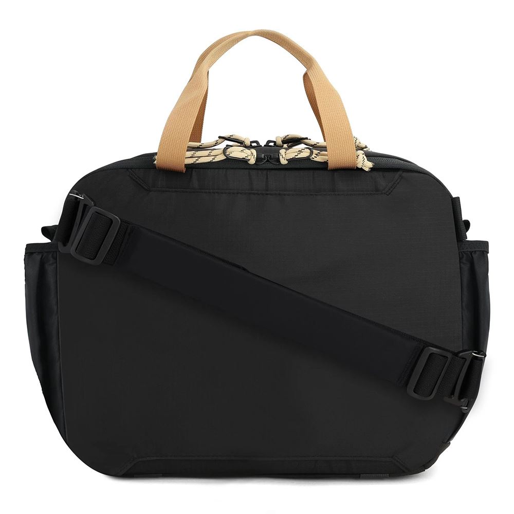 Túi xách chống sốc Laptop 16 inch Topo Designs Mountain Cross Bag 17L 31455 Màu Đen