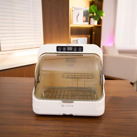 Máy sấy tiệt trùng UV LUMIAS LUD-08 đế inox Màu Màu be