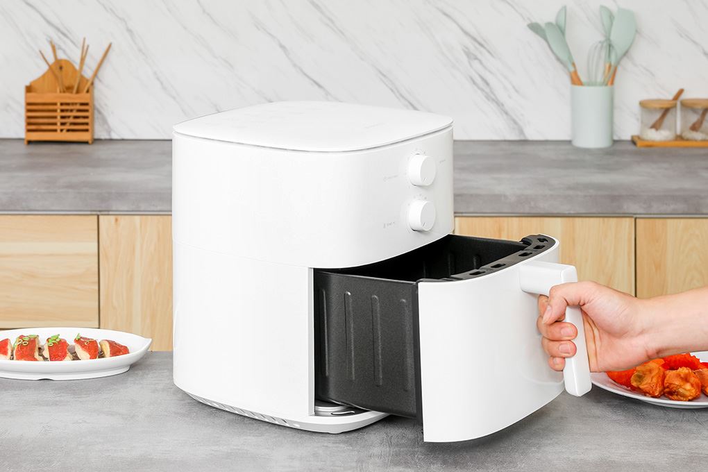 Nồi chiên không dầu Xiaomi Air Fryer Essential 6 lít BHR8588EU Màu Trắng